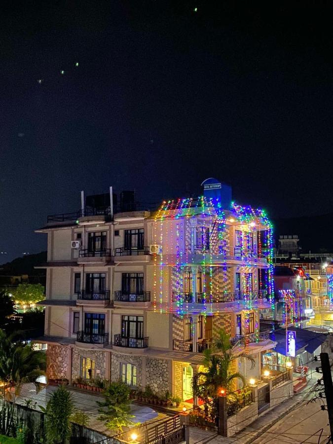 Hotel Buttercup Покхара Экстерьер фото