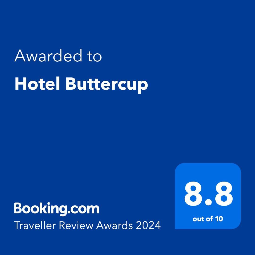 Hotel Buttercup Покхара Экстерьер фото