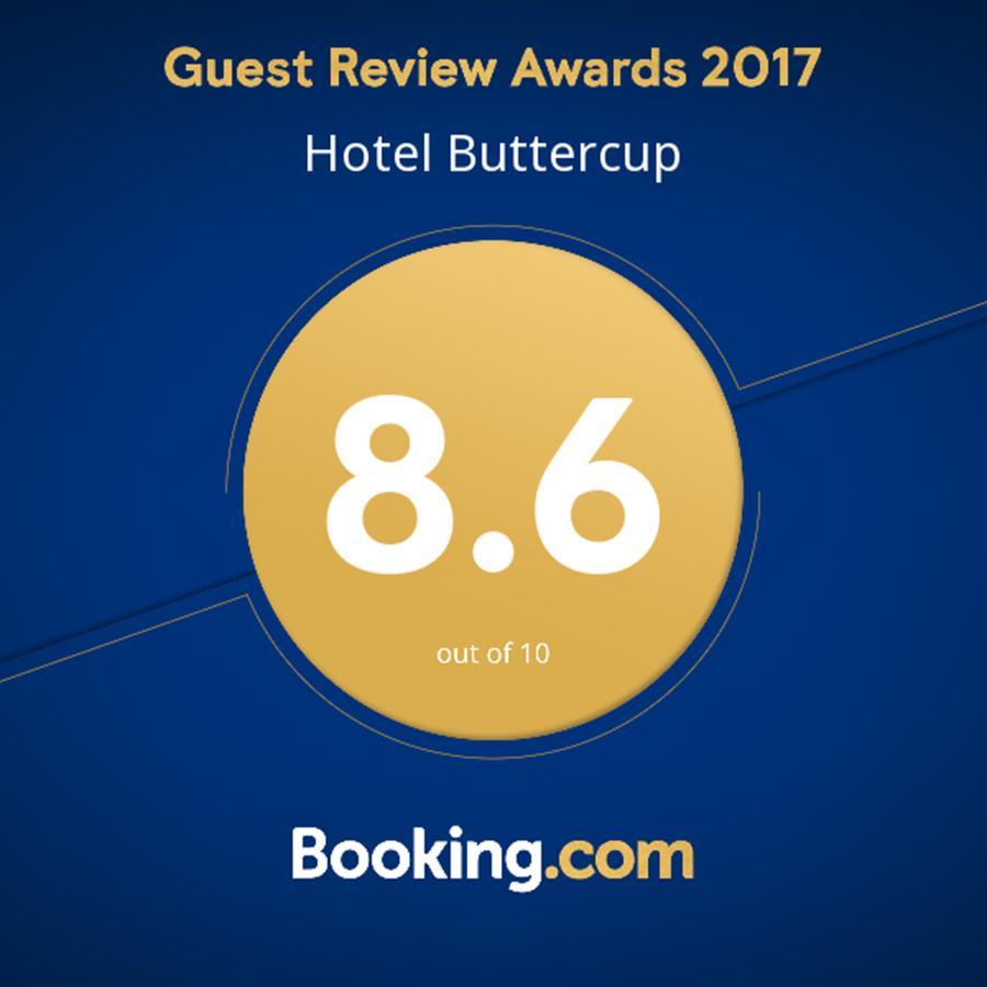 Hotel Buttercup Покхара Экстерьер фото
